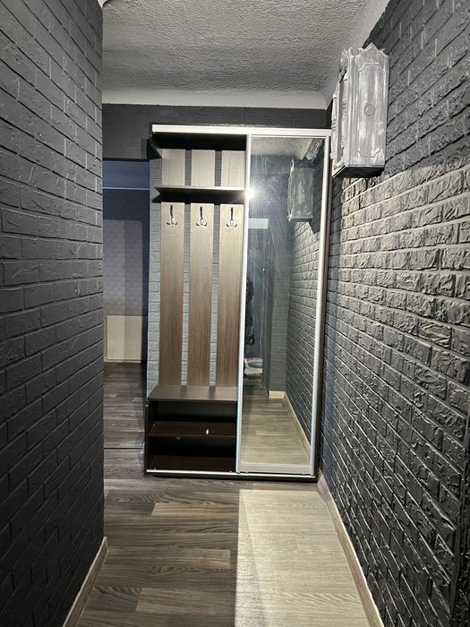 Продам 2 кімнатну кв ( бульвар Студентський)