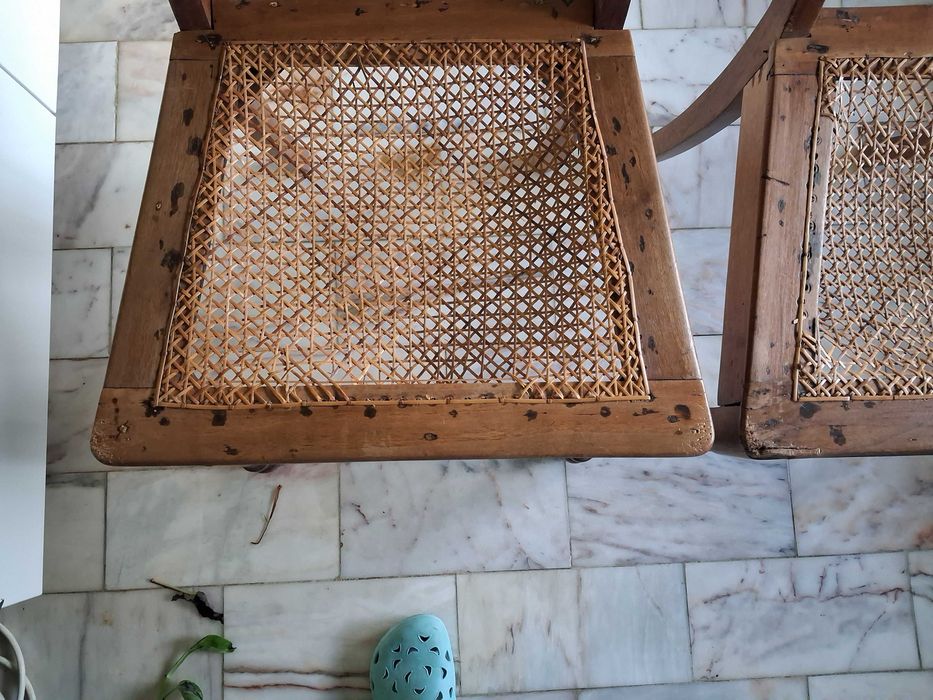 Par de Cadeiras Originais Estilo D. Maria (para restauro)