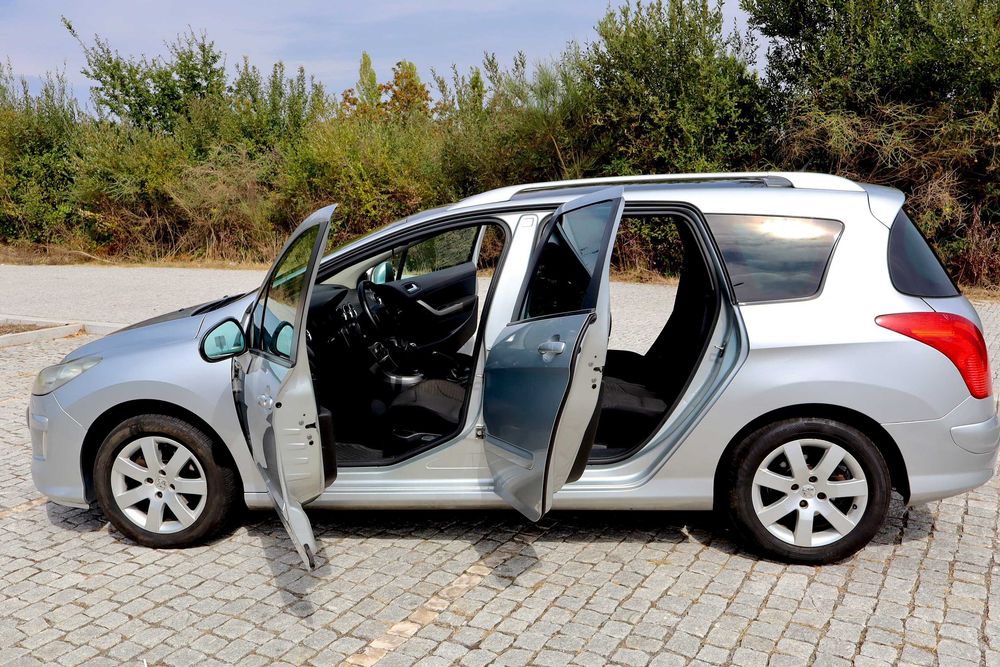Peugeot 380 SW HDI Ano 2011