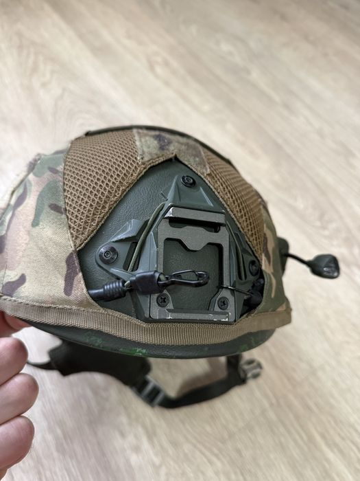Шолом тактичний+ навушники+ кріплення