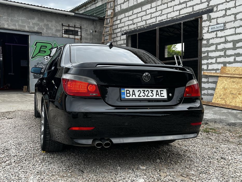 Продам BMW e60.