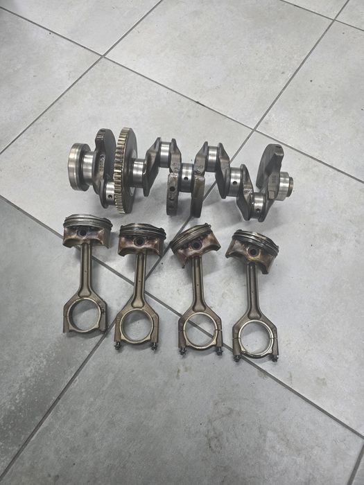 BMW N45B20A N45B20 320si Wal korbowy korbowod tlok glowica blok