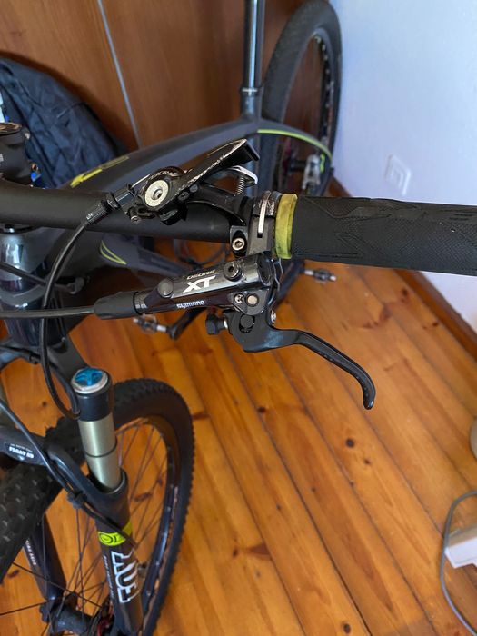 Bicicleta bh carbono bom estado