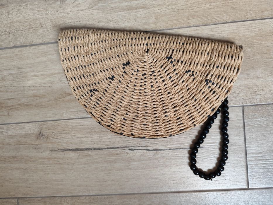 Zara mała torebka do ręki w stylu boho