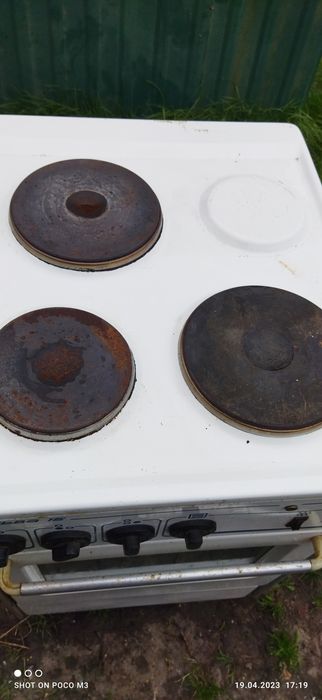 Печка электрическая б/у , рабочая.