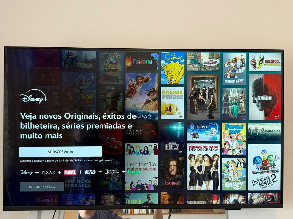 Televisão Philips Smart Ultra HD 43' Polegadas