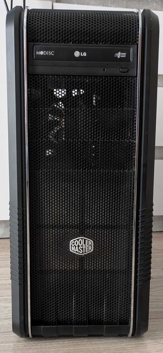 Komputer, Intel I5, 16GB Ram, 256GB SSD HDD, GeForce GTX 660 TI