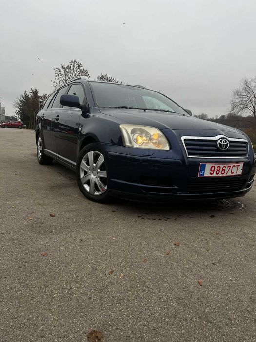 Toyota avensis 2005 2.0 дизель