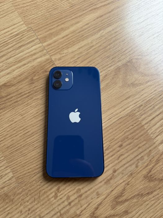 iPhone 12 64gb.