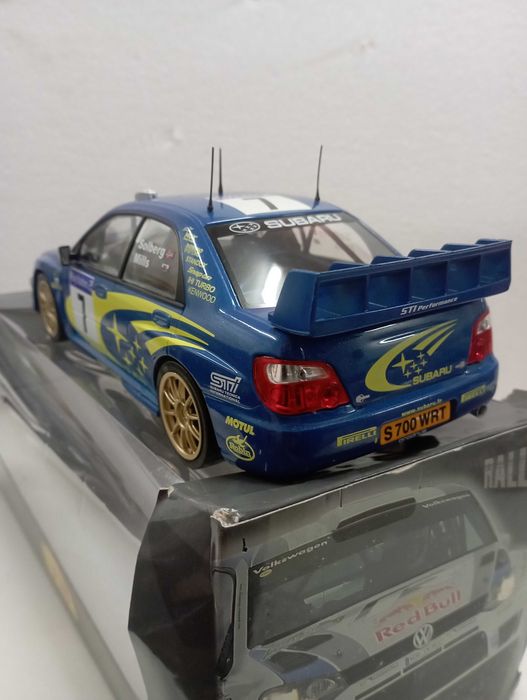 SUBARU Impreza 1:18
