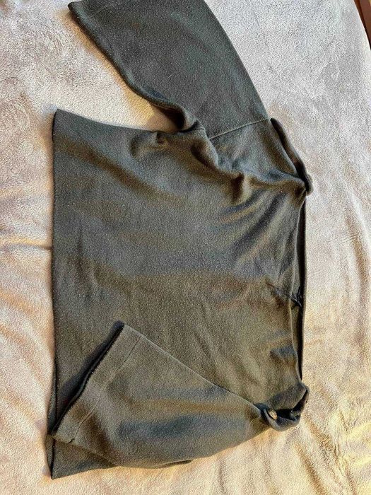 Кофти/светри жіночі різні