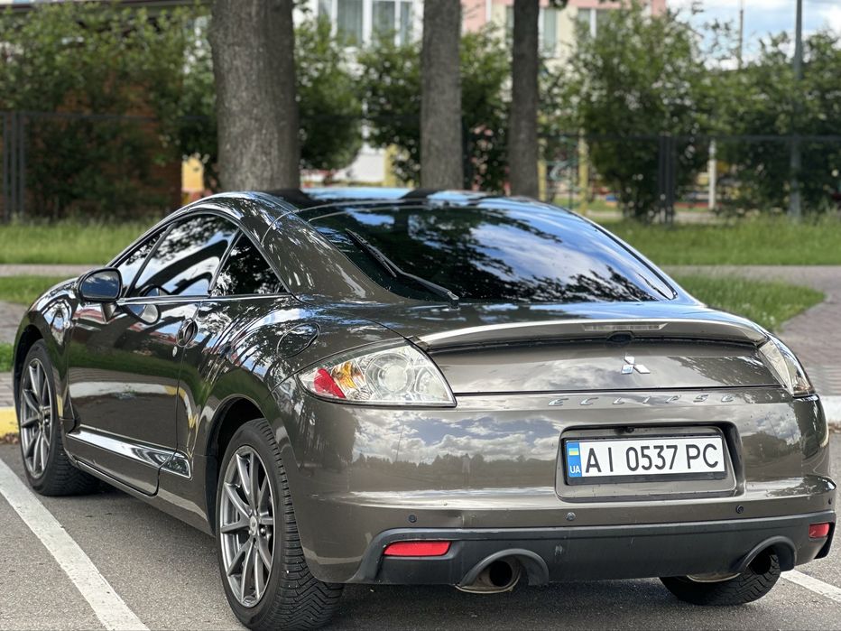 Mitsubishi Eclipse 2.4 L