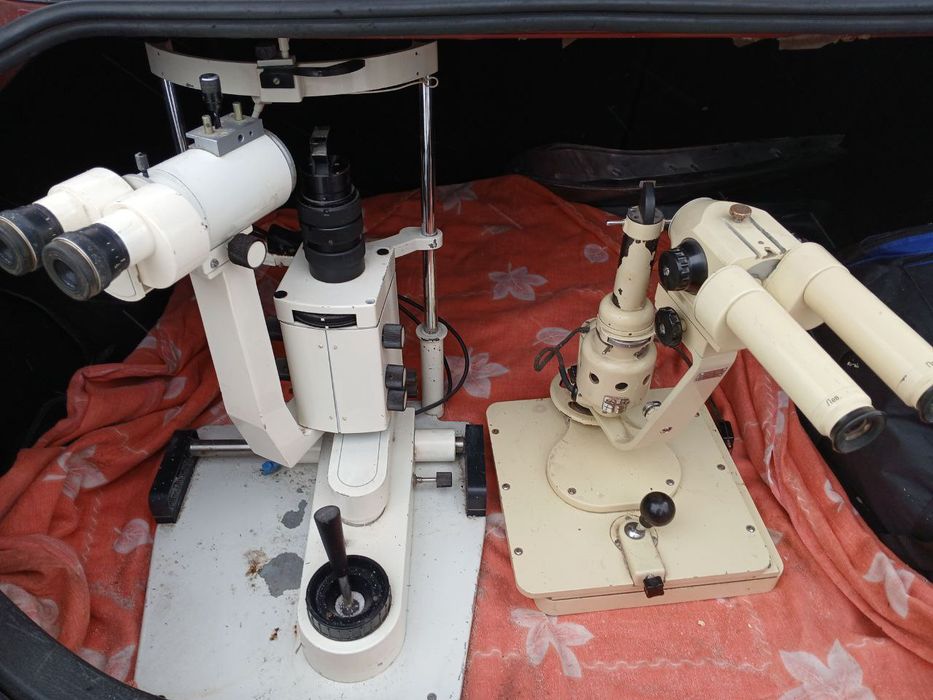 Щелевая      лампа