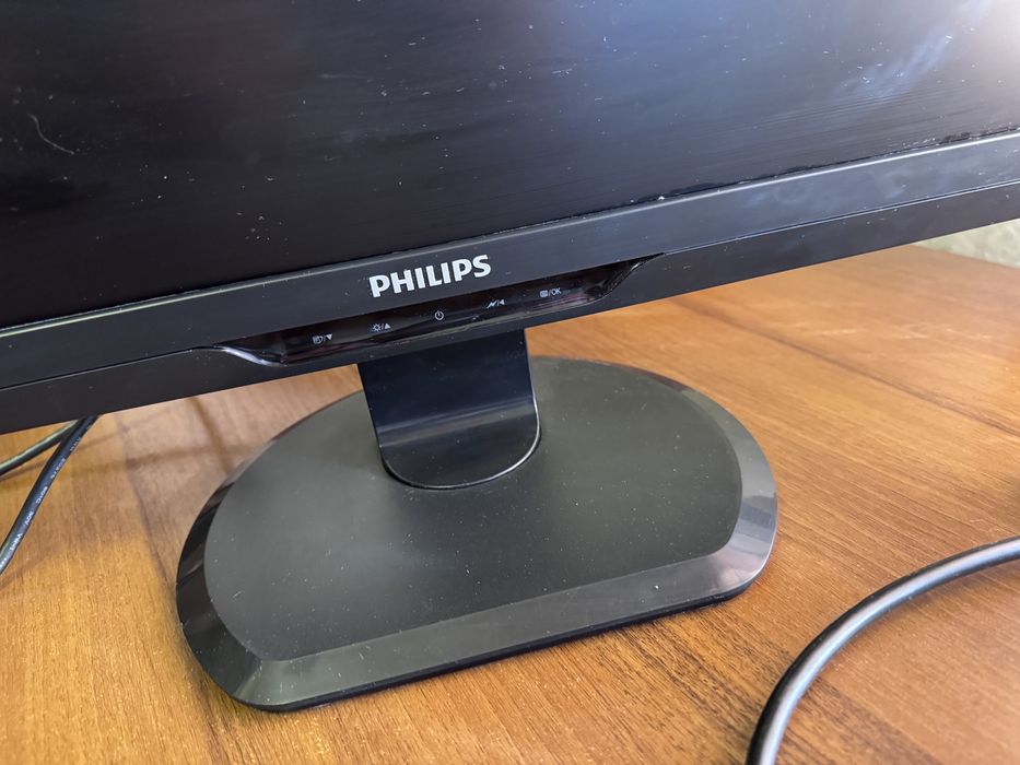 Монітор Philips 22 221S3L