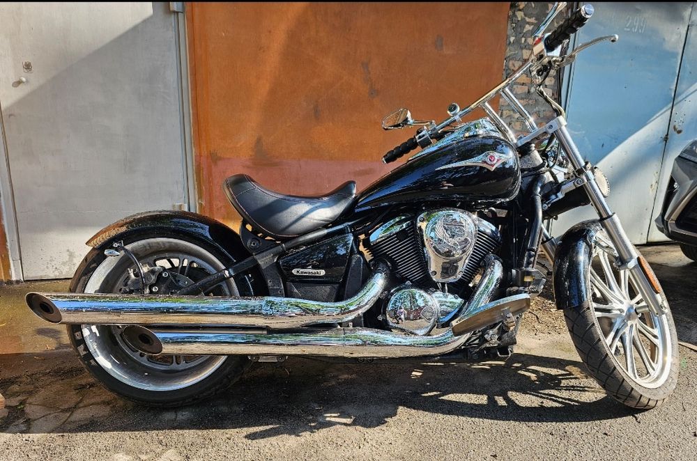 Kawasaki vn 900 custom