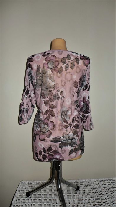 Bluzeczka w kwiaty 48/50