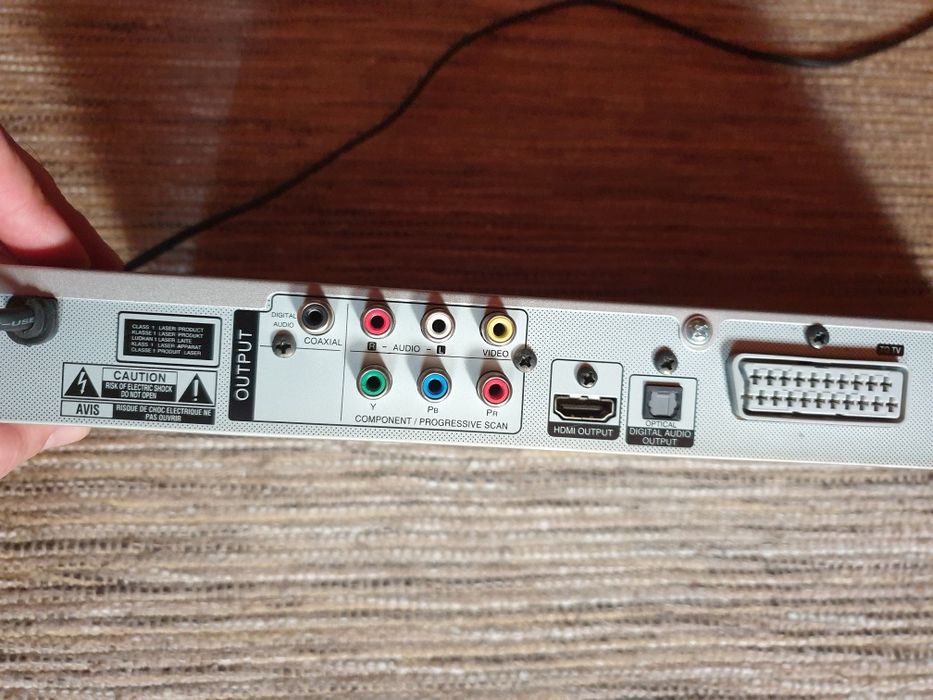 Leitor LG com suporte DVD/VCD/CD/MP3/Divx TOP!