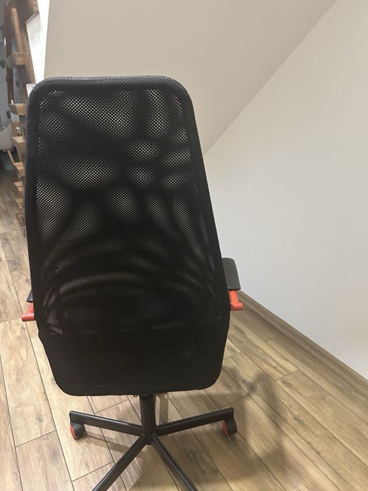 Krzesło biurowe gamingowe IKEA