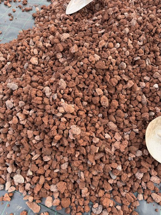 Pedra vulcanica Castanha! PREÇO DE REVENDA!