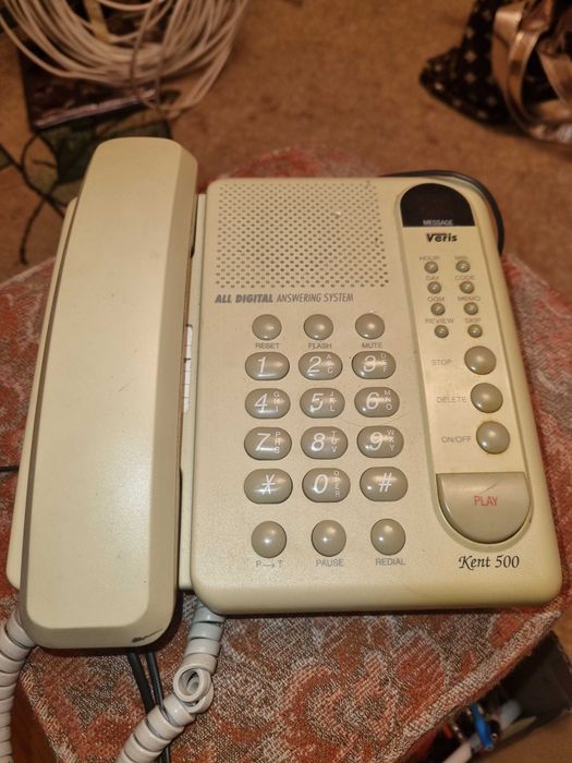 Telefon stacjonarny sprzedam firmy VERIS
