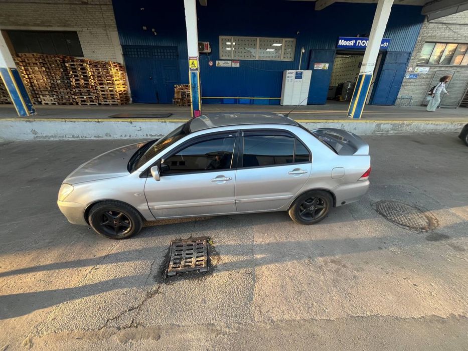 Mitsubishi lancer 2008