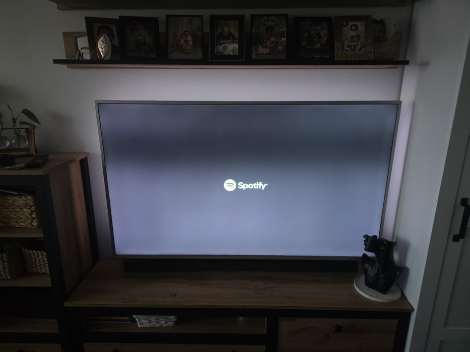 Telewizor Philips 58PUS8535/12 Ambilight