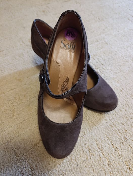 Туфлі замшеві на підборах