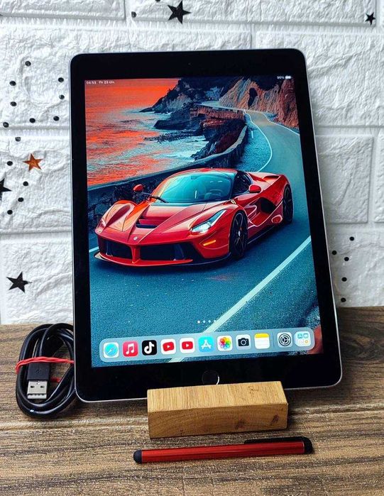 Планшет Apple iPad Air 2 32 ГБ