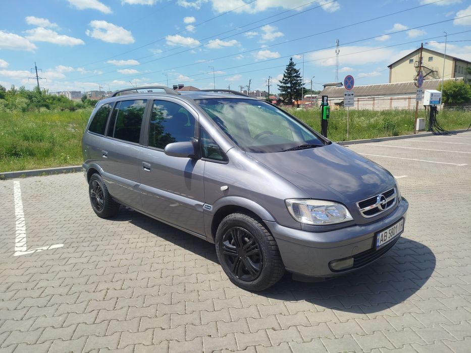 Продам Opel Zafira