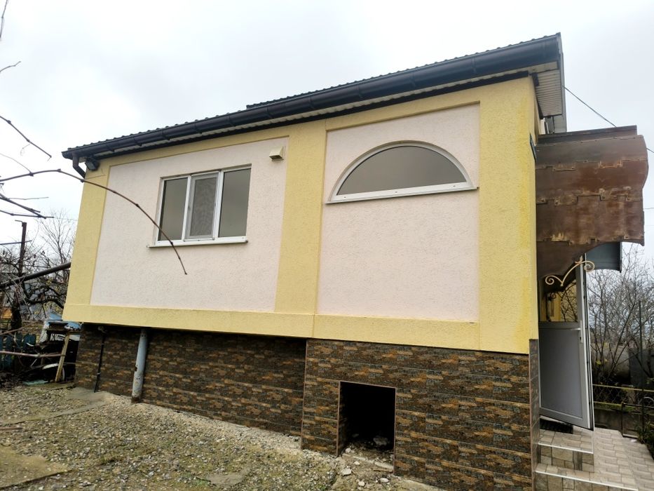 Продається будинок м.Теплодар ,є відновлення