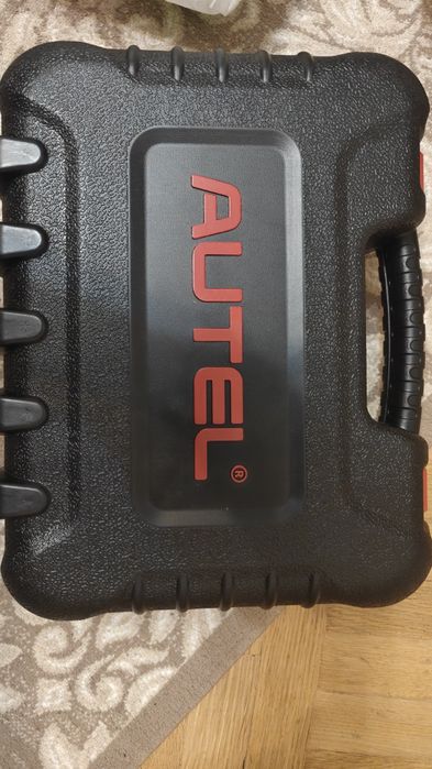 Програматор ключів Autel MaxiIM KM100E Global version