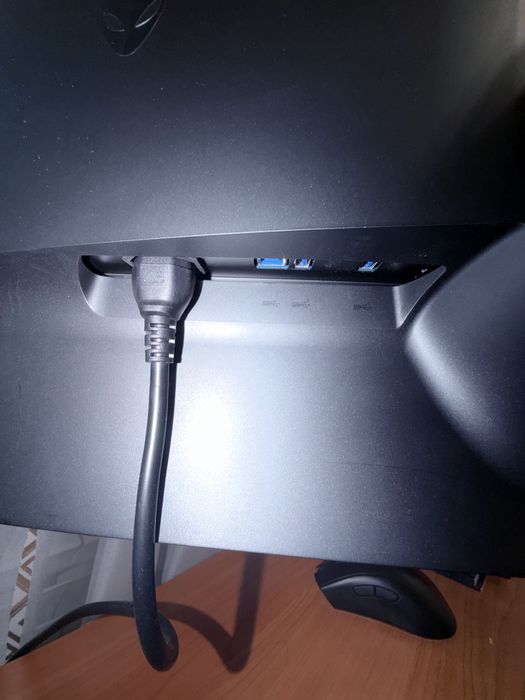 Монитор Dell Alienware 27“