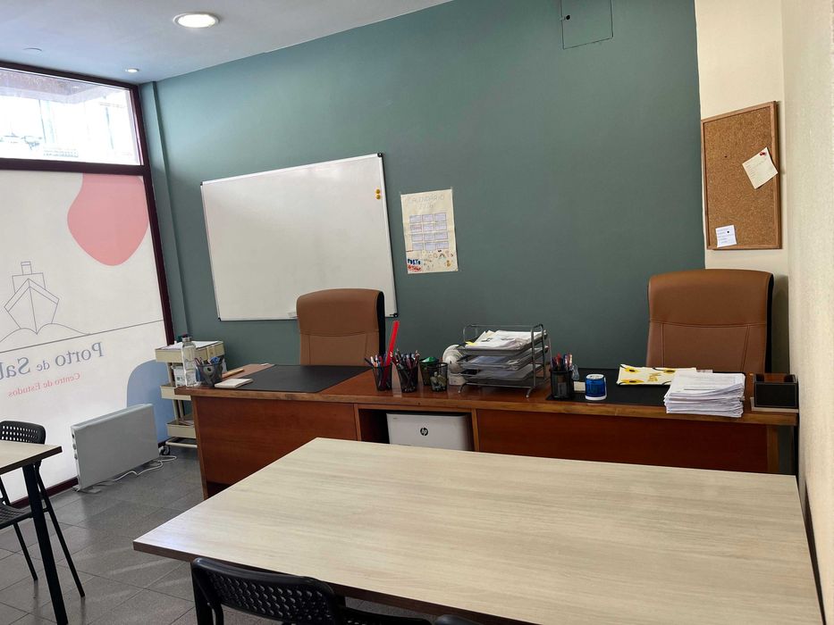 Salas Disponíveis para Alugar - Porto