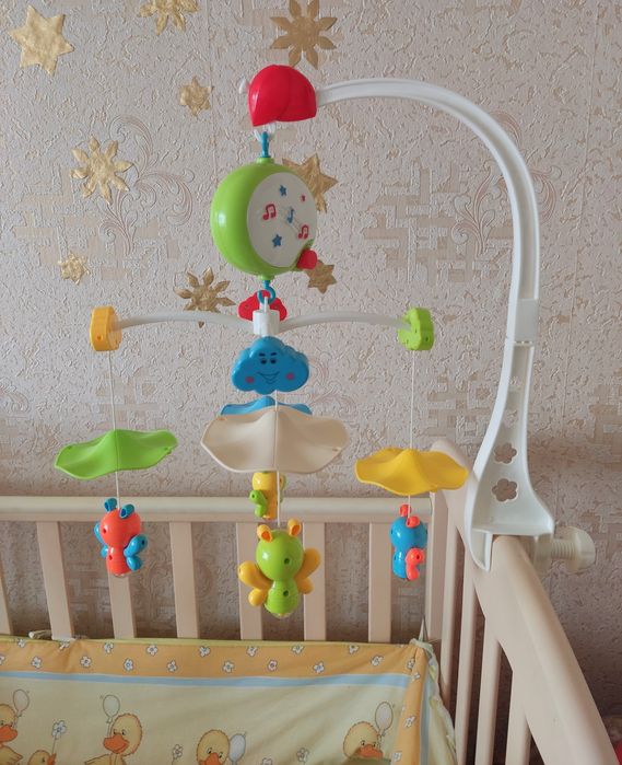 Дитячий музичний мобіль