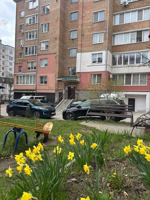 Виставка 1 кім кв під Держ програми!