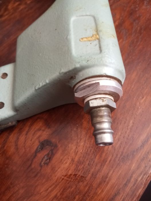 Столярний пневмопістолет Bizon