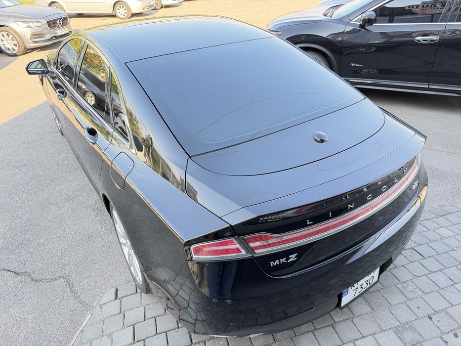 Продам Lincoln MKZ Hibryd
