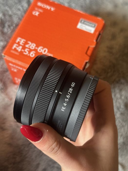 Lente FE 28-60 sony