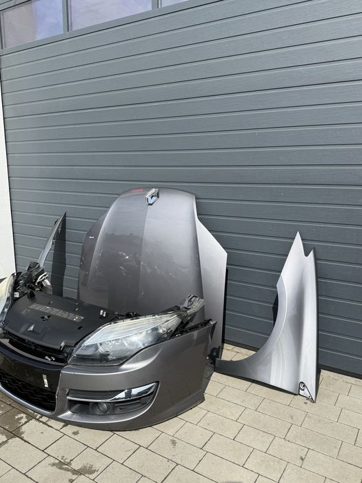 Бампер капот фара крило Renault Laguna-3 рестайлінг