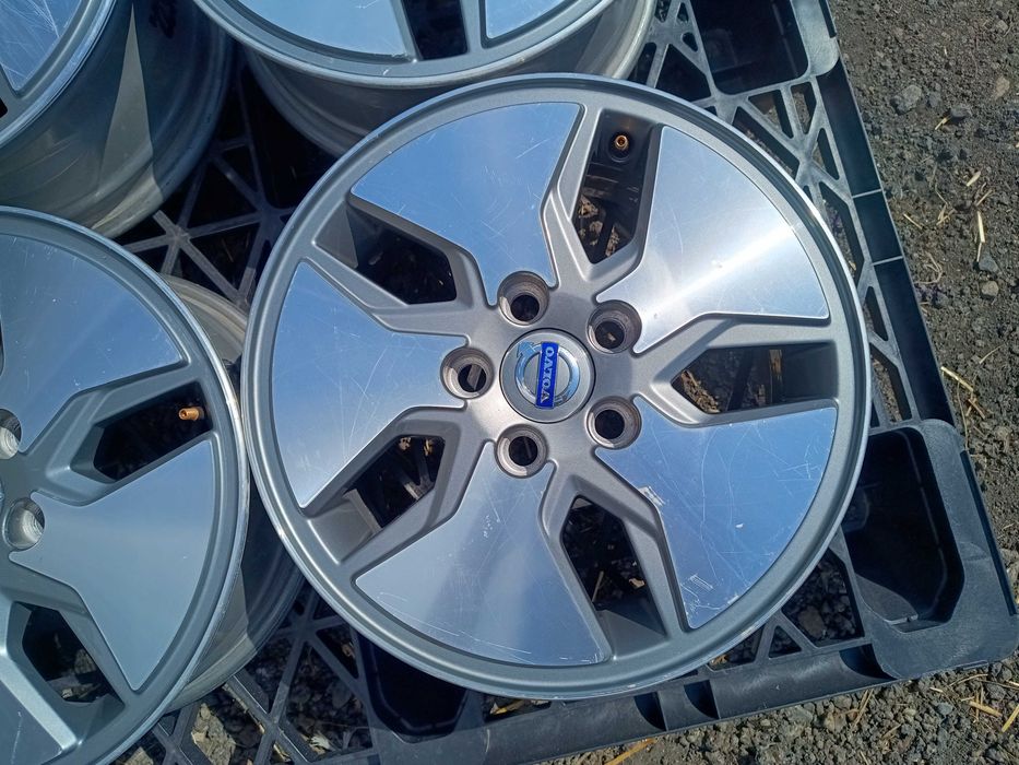 Alufelgi Volvo 15'' 5x108 Ford