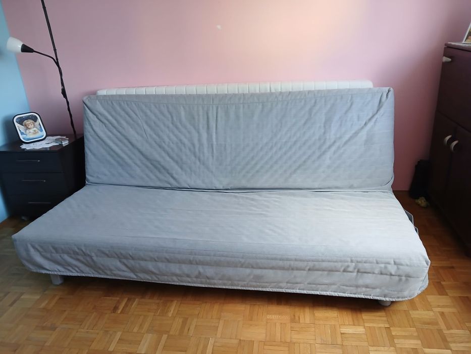Kanapa rozkładana z pojemnikiem Ikea