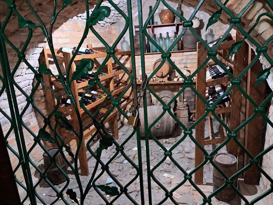 Продаж Комерційної, Історичної Нерухомості в Дубно, Без Комісії.