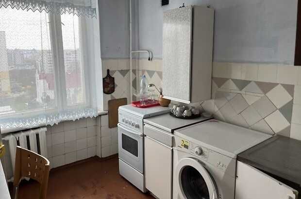 Двох кімнатна, Виставка, локація, ціна, стан, ТЕЛЕФОНУЙ!