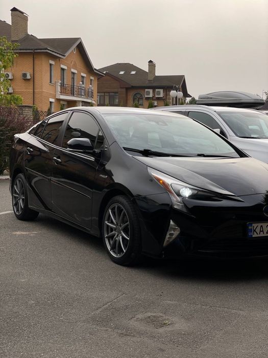 Аренда Prius 2012-2022