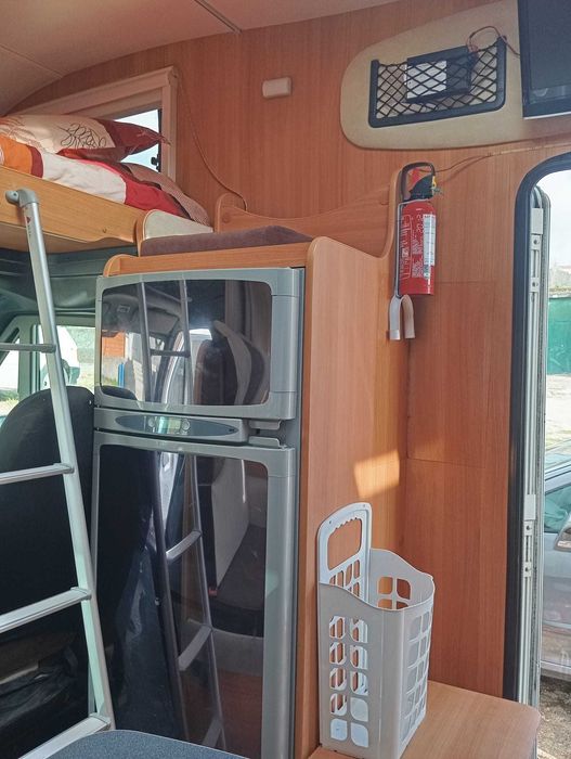 Vendo autocaravana Ford Benimar Trigano FD2, Motor 2.2 TDCI, 140 cv, ano 2010, 52.000 km