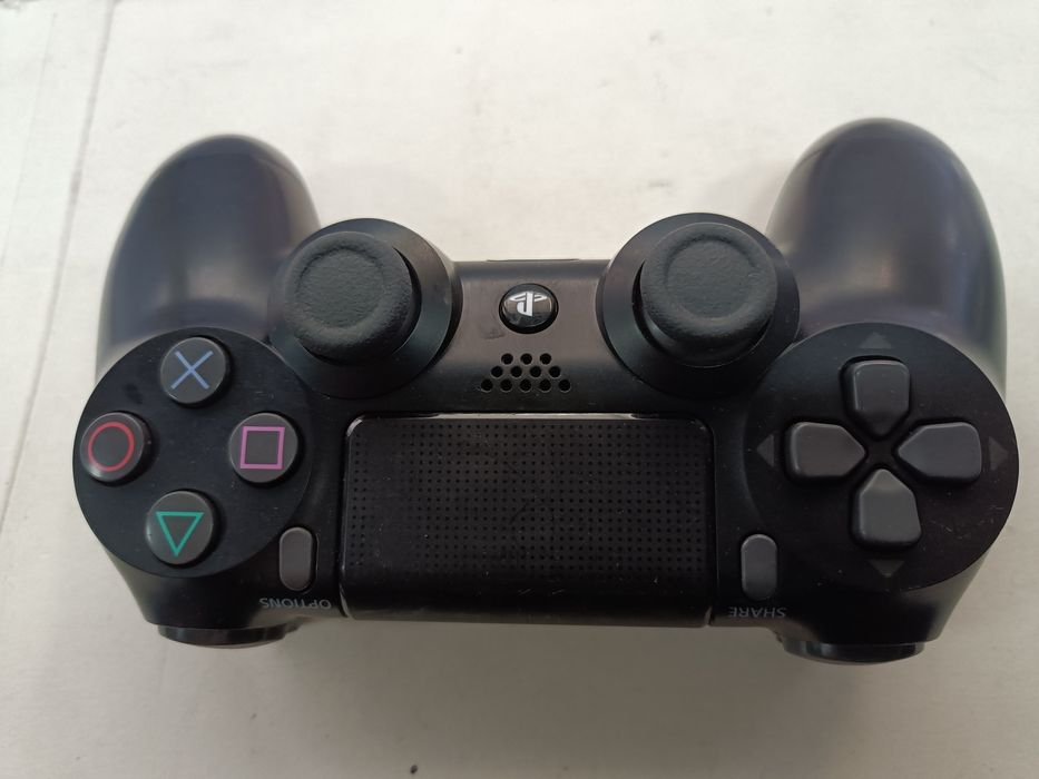Джойстик на Sony Play Station 4