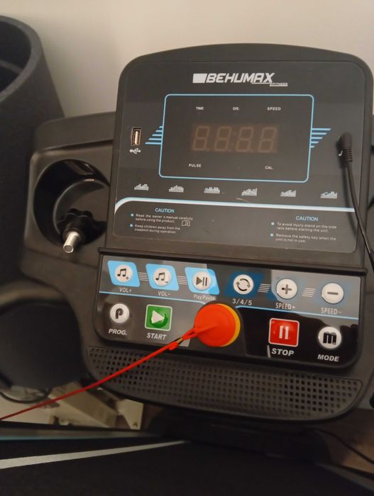 Conjunto Ginásio em Casa: Passadeira Dobrável Behumax + Elíptica Mobiclinic
