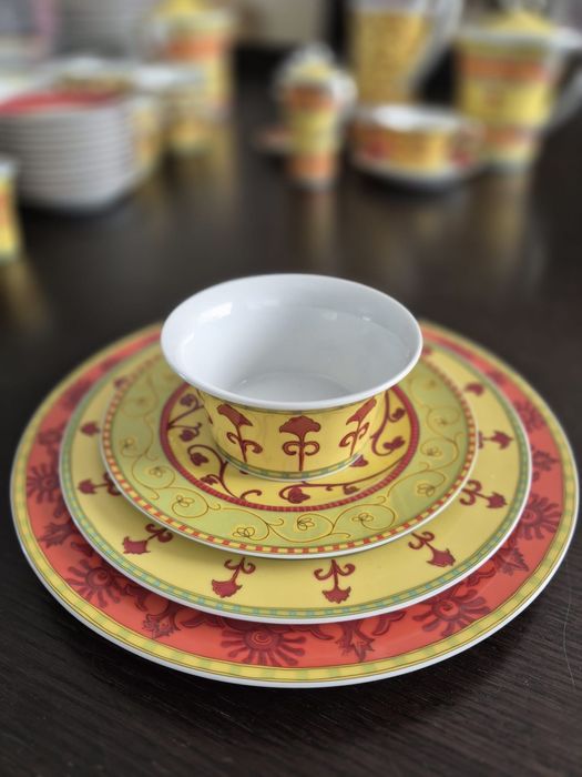 Serviço de loiça RosenThal para 10 pessoas