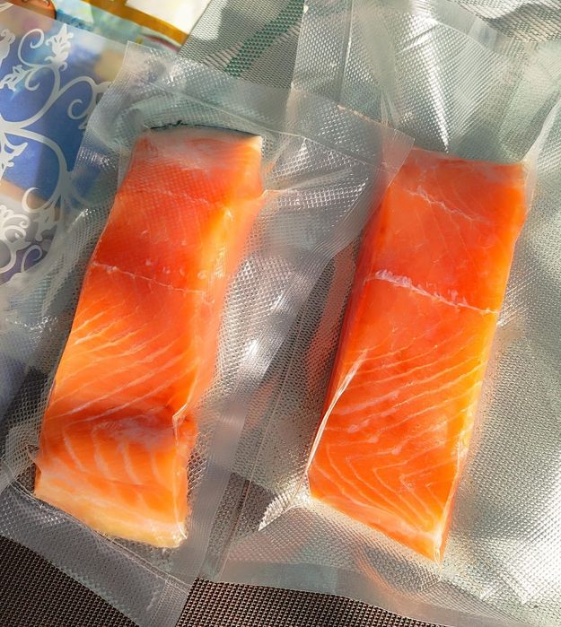 Вакууматор кухонный вакуумный упаковщик + 10 пакетов