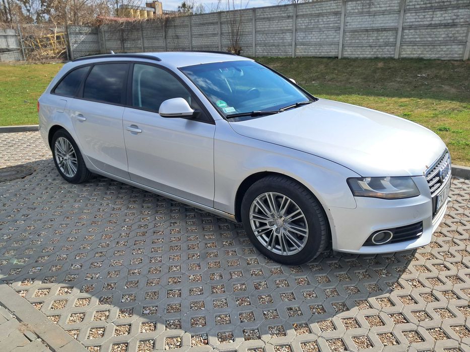 Audi A4 B8 2.0 TDi 143 KM